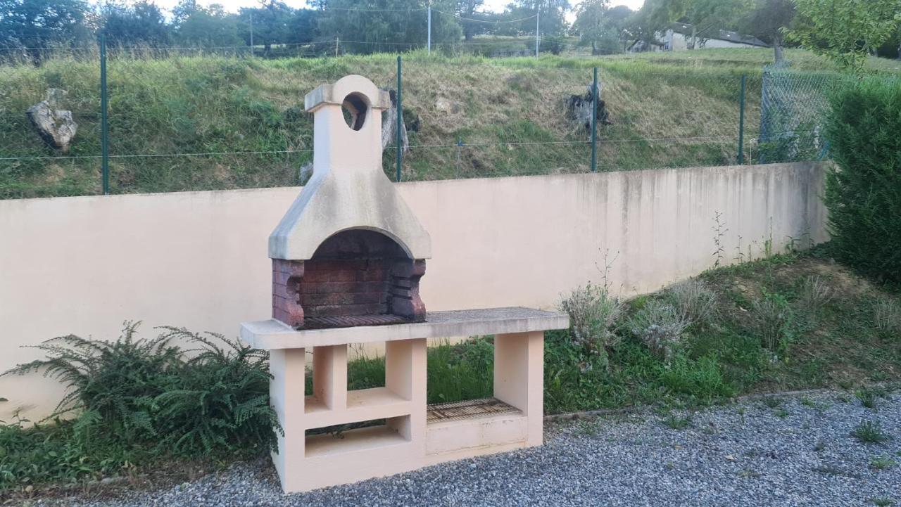 Petite Maison Aux Abords De Bagneres De Bigorre Exterior photo